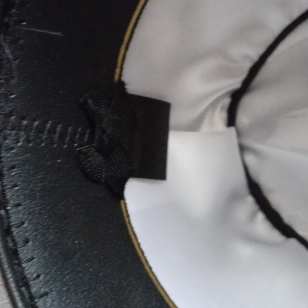 Man Hat - Picture 6 of 9
